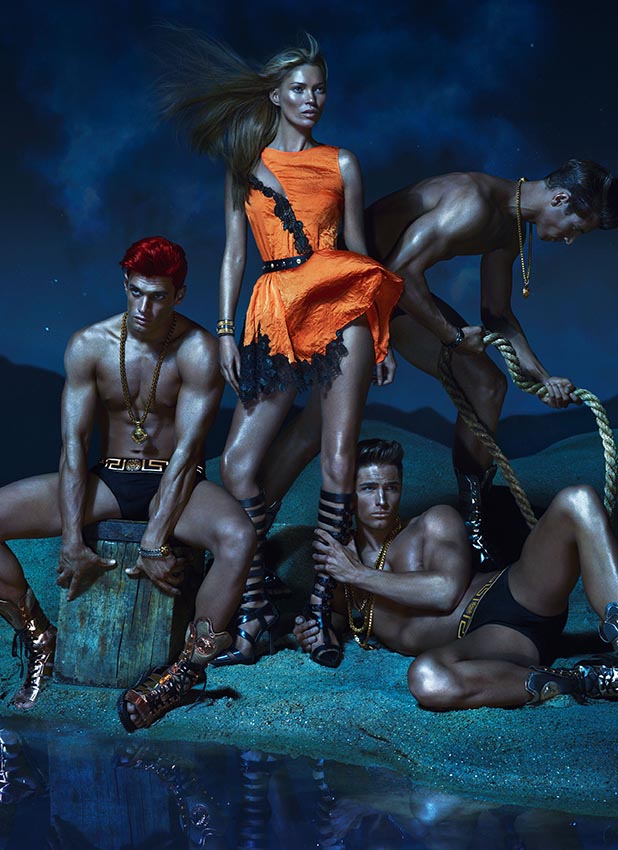 versacespring3 Versace Enlists Kate Moss, Daria Werbowy and Joan Smalls for its Spring 2013 Campaign
