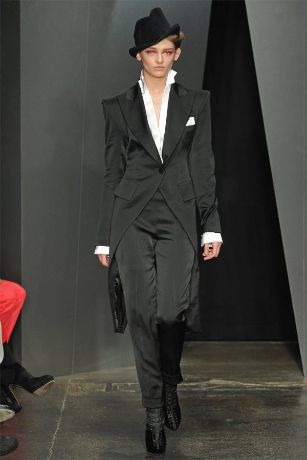 Donna Karan Fall 2012 | New York Fashion Week – Fashion Gone Rogue