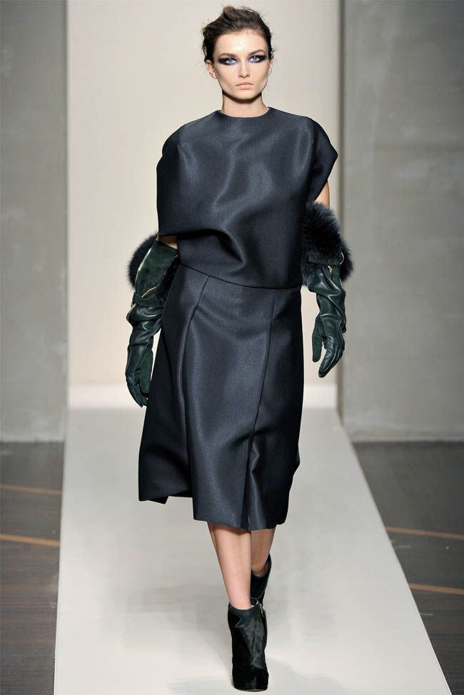 Gianfranco Ferré Fall 2012 | Milan Fashion Week | Fashion Gone Rogue