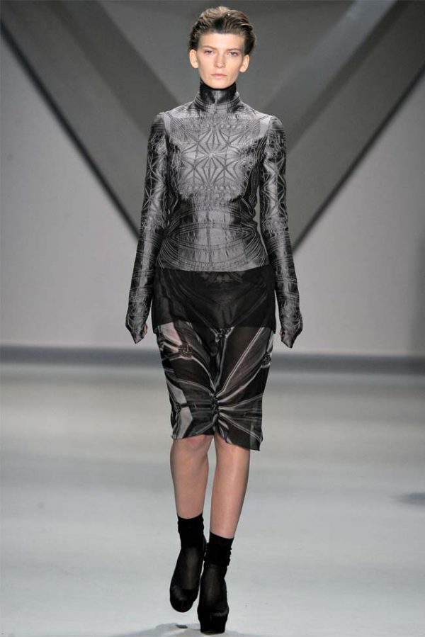 Vera Wang Fall 2012 | New York Fashion Week – Fashion Gone Rogue