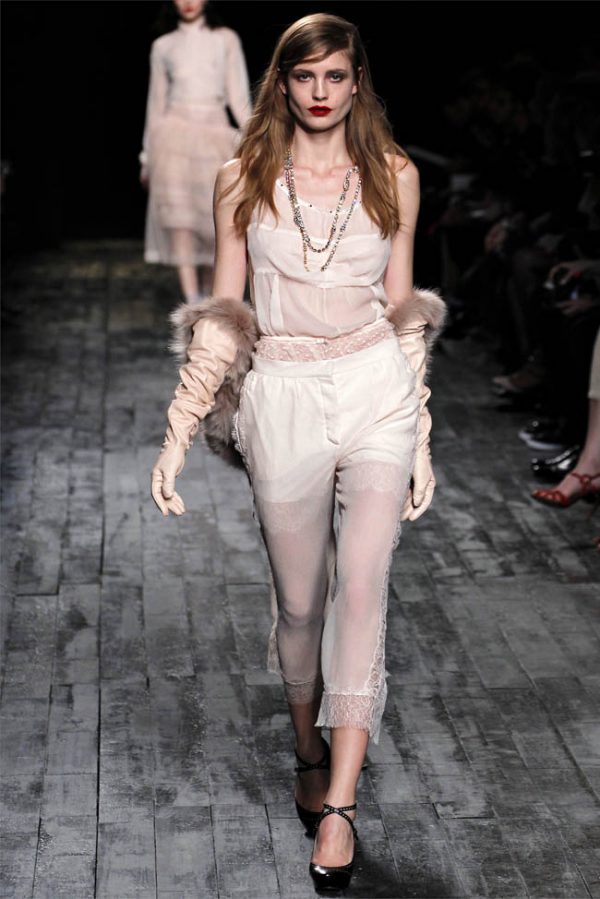 Nina Ricci Fall 2012 | Paris Fashion Week – Fashion Gone Rogue