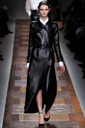 Valentino Fall 2012 | Paris Fashion Week – Fashion Gone Rogue