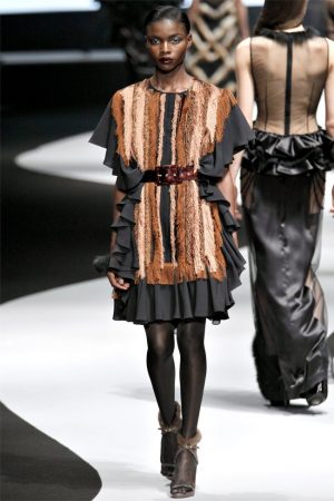 Viktor & Rolf Fall 2012 | Paris Fashion Week – Fashion Gone Rogue