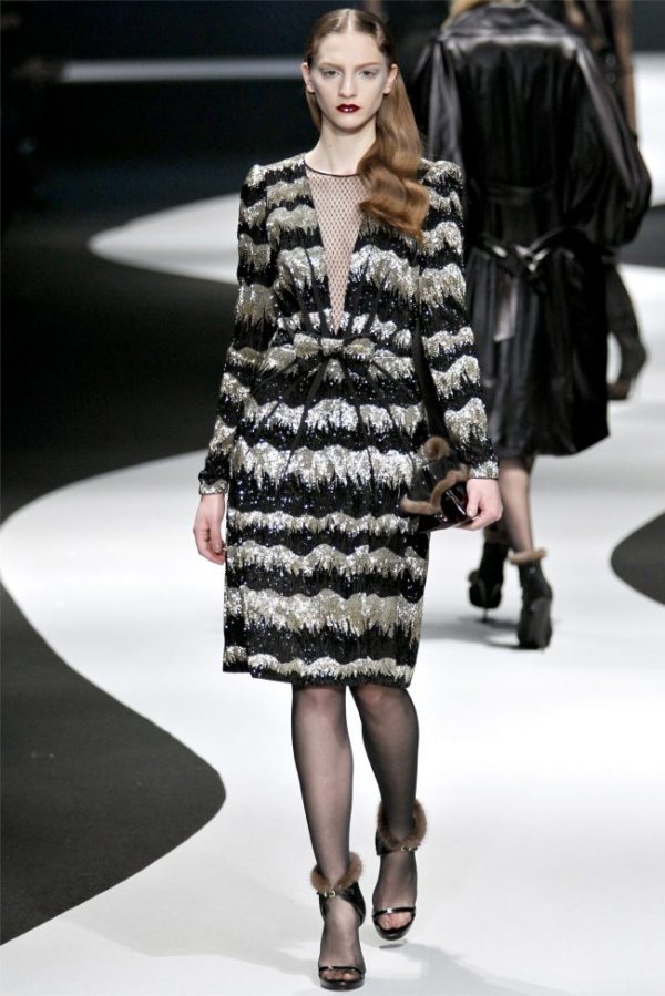 Viktor & Rolf Fall 2012 | Paris Fashion Week – Fashion Gone Rogue