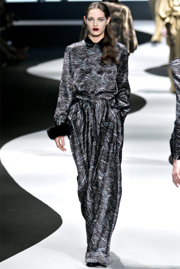 Viktor & Rolf Fall 2012 | Paris Fashion Week – Fashion Gone Rogue