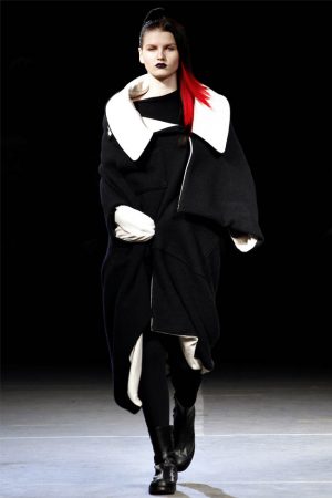 Yohji Yamamoto Fall 2012 | Paris Fashion Week – Fashion Gone Rogue