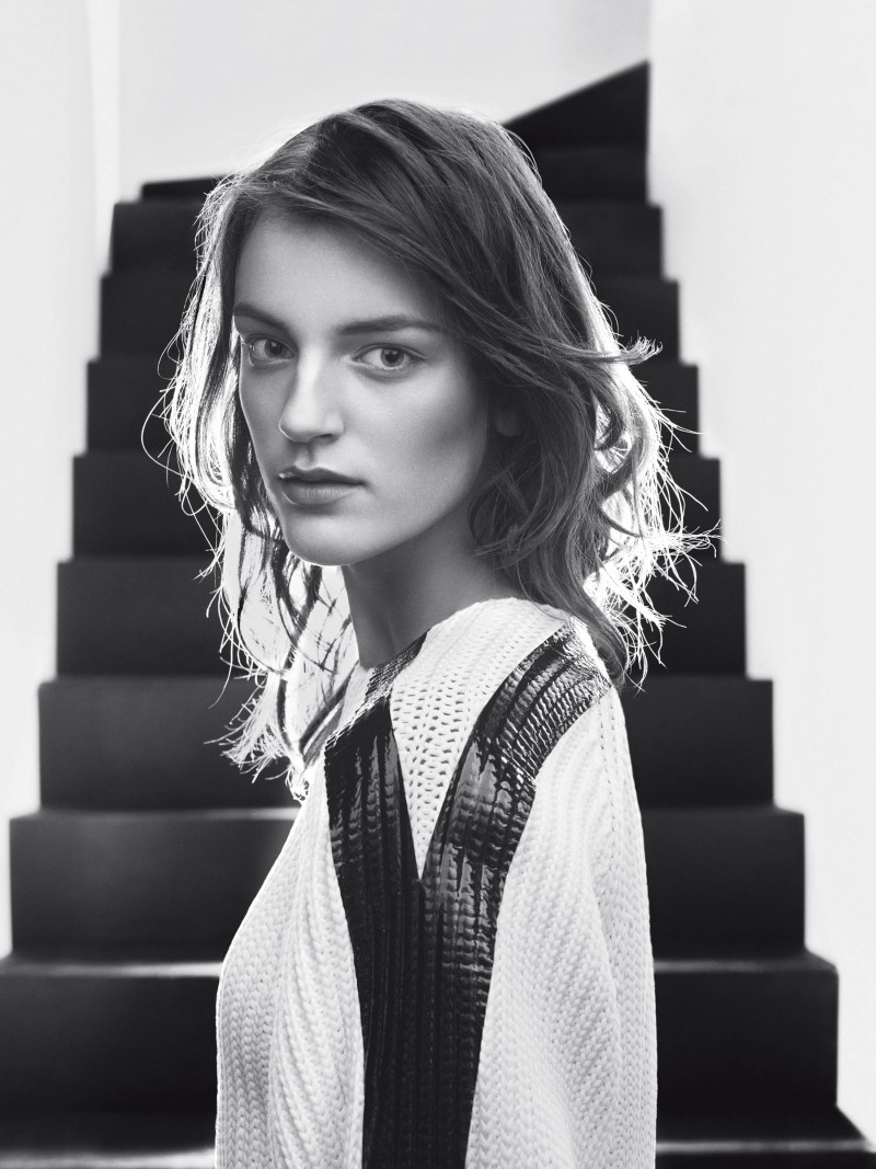 Laura Kampman Poses in Black and White for Sportmax Spring 2013 Campaign