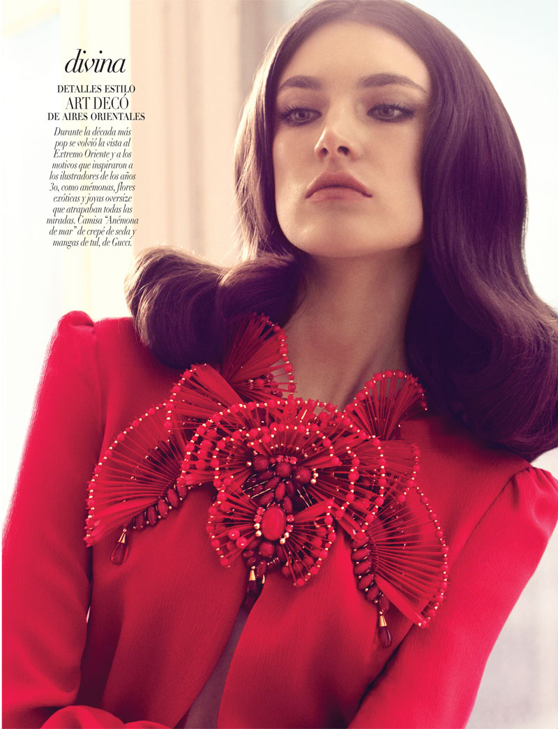 Jacquelyn Jablonski is 70s Chic in Gucci for Vogue Latin America's January 2013 Cover Shoot