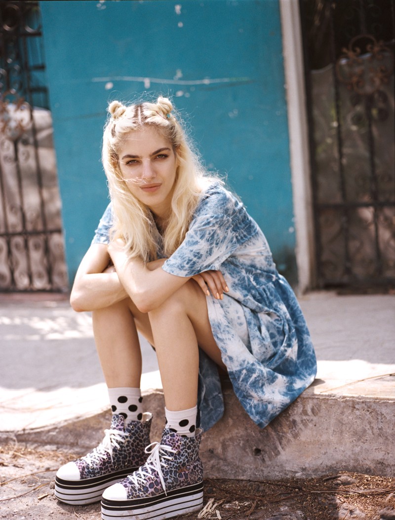 Naomi Preizler Heads to Tulum for Urban Outfitters Lookbook
