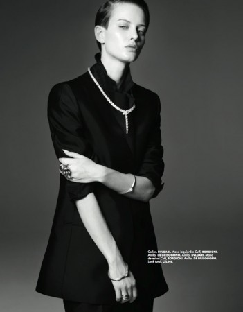 Ellinore Erichsen is a Minimalist for Elle Mexico May 2013 by Manolo ...