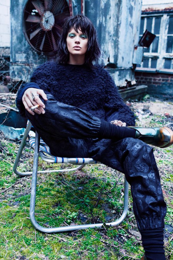 Isabele Rocks Cutting Edge Style for Elle Norway by Jorgen Gomnes ...