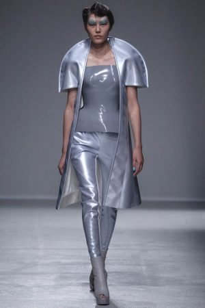 Gareth Pugh Spring/Summer 2014 | Paris Fashion Week – Fashion Gone Rogue