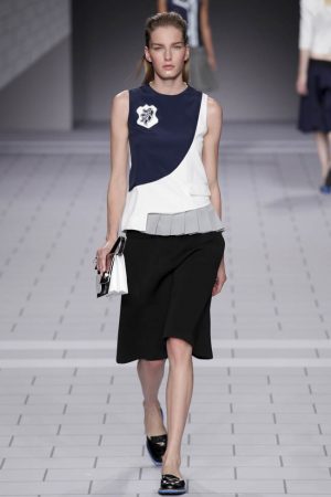 Viktor & Rolf Spring/Summer 2014 | Paris Fashion Week – Fashion Gone Rogue