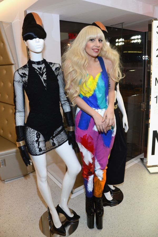 Lady Gaga Helps Open H&M Store in Times Square – Fashion Gone Rogue