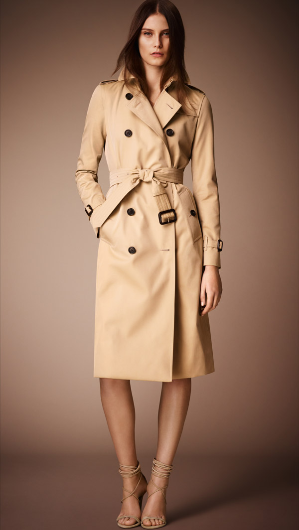 Burberry Heritage Trench Coat: Classic to Modern Style