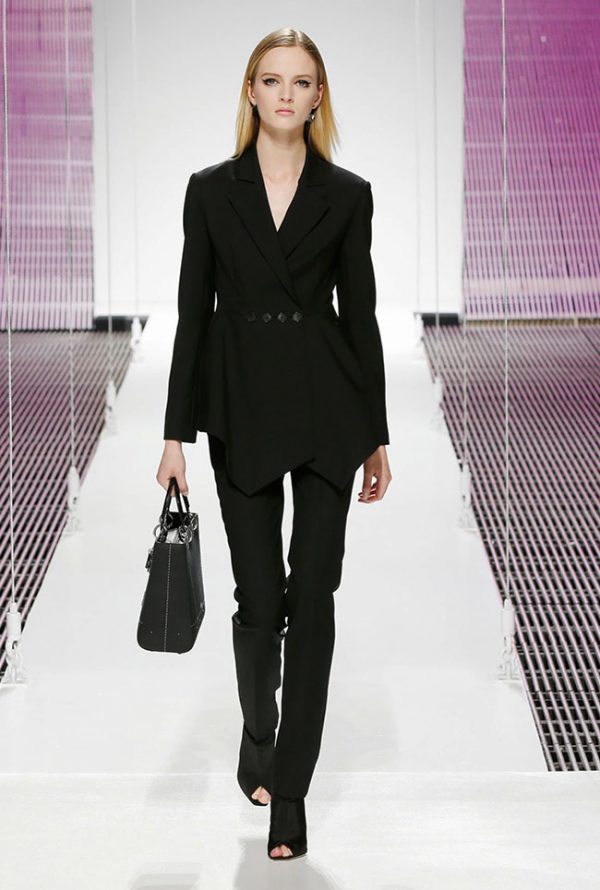 Dior Cruise 2015 Runway Show Photos