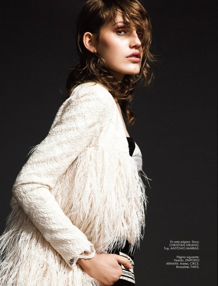 Karolina Waz Wears Embellished Style in Elle Mexico by Matallana ...