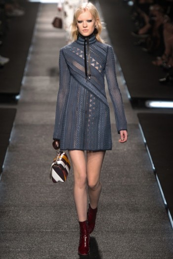 Louis Vuitton Spring 2015 Ready-to-Wear - Details - Gallery - Look