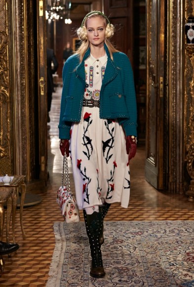 Chanel Pre-Fall 2015 Runway Photos