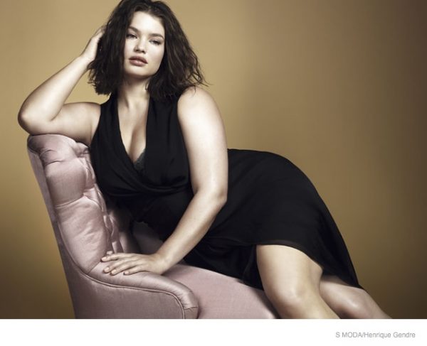 Tara Lynn Shows Off Her Curves In Sexy Cover Story Of S Moda Fashion Gone Rogue