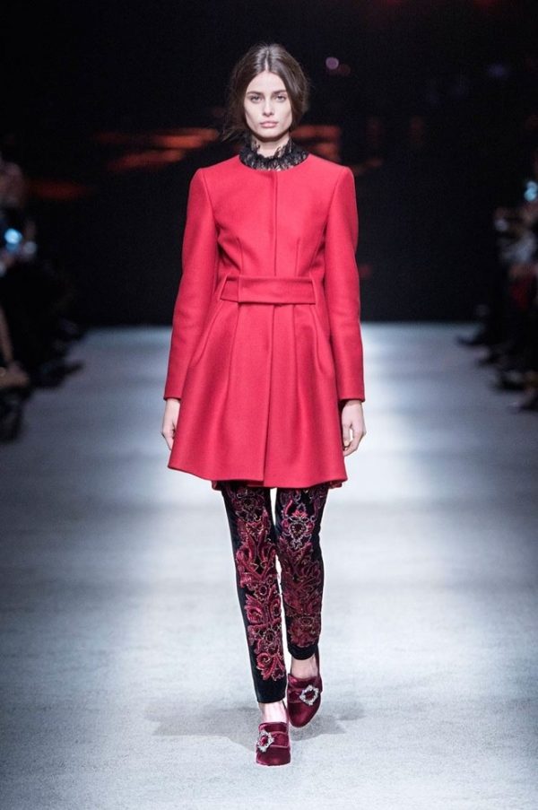 Alberta Ferretti Delivers Fairytale Fashion for Fall 2015 – Fashion ...