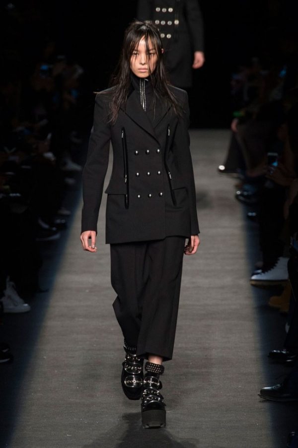 Alexander Wang Creates Edgy, Rocker Looks for Fall 2015 – Fashion Gone ...