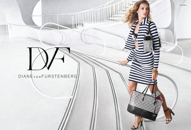Daria Werbowy Poses in Gingham in DVF's Spring 2015 Campaign – Fashion ...