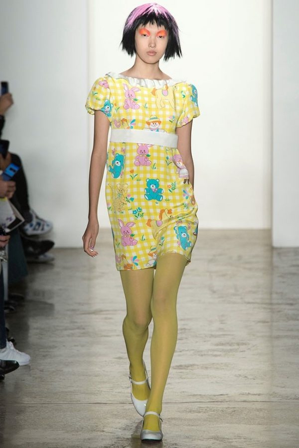Jeremy Scott Does Colorful, Baby Doll Fashion for Fall 2015 – Fashion ...