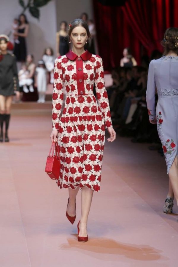 Dolce & Gabbana Fall 2015: Motherly Dress, Eternal Style – Fashion Gone ...