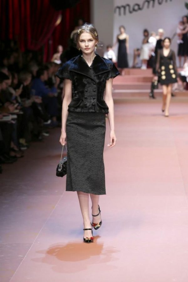 Dolce & Gabbana Fall 2015: Motherly Dress, Eternal Style – Fashion Gone ...