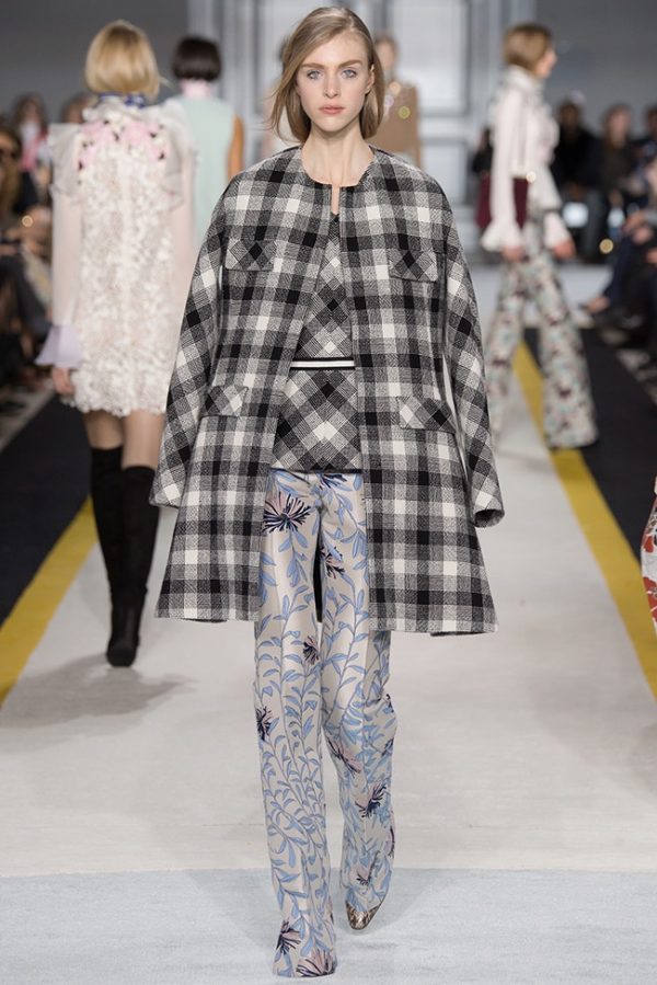 Giambattista Valli Gets 70s Inspired for Fall 2015