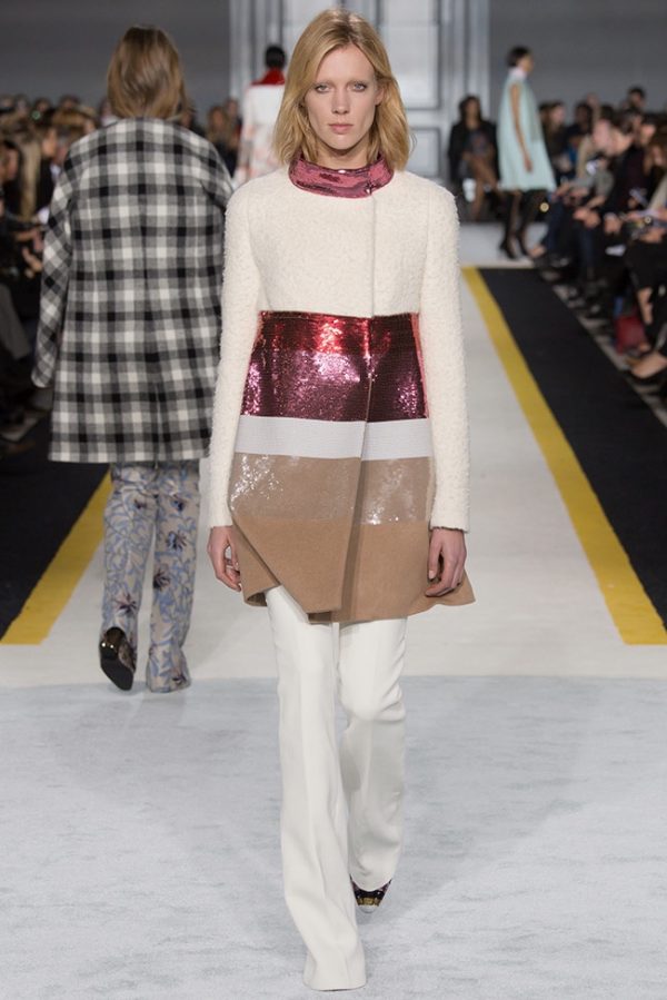 Giambattista Valli Gets 70s Inspired for Fall 2015