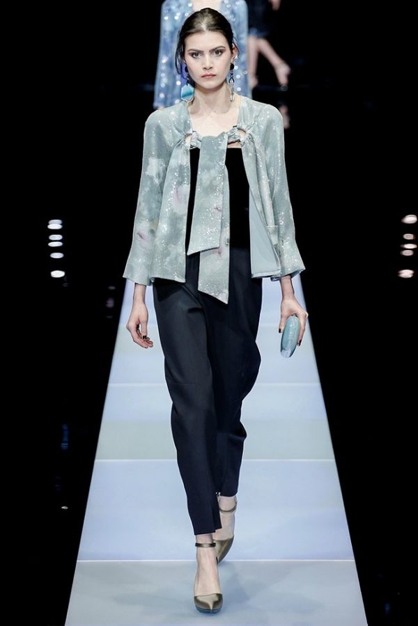 Giorgio Armani Fall 2015: Women Wearing Pants – Fashion Gone Rogue