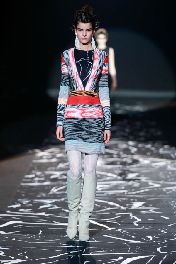 Missoni Takes on Body-Conscious Knitwear for Fall 2015 – Fashion Gone Rogue