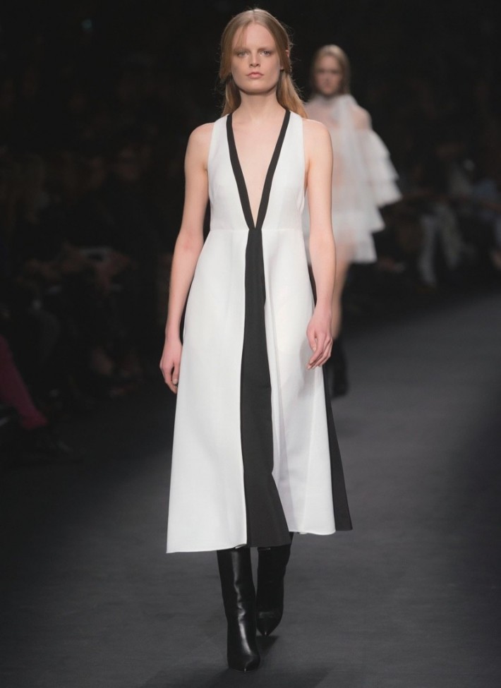 Valentino Embraces Black & White for Fall 2015