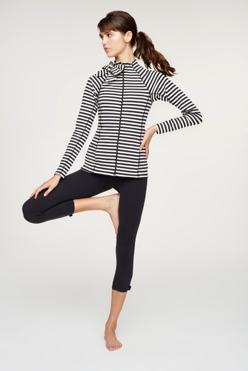 Yoga Lululemon Activewear Tops