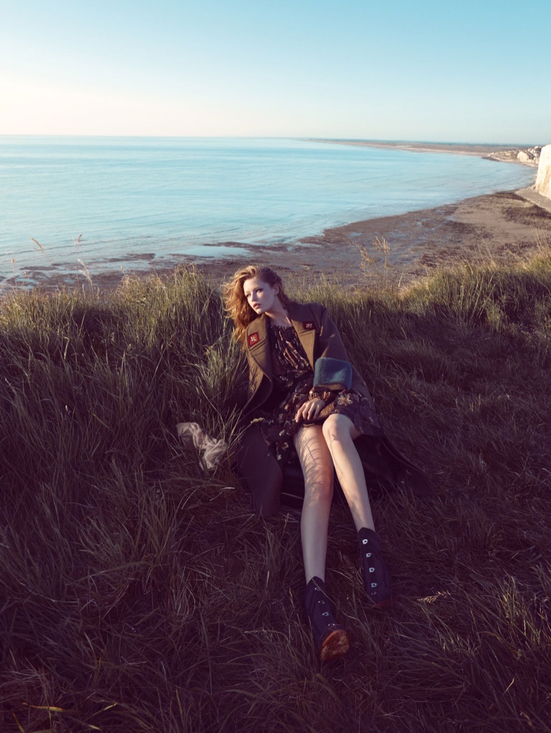 Never Let Me Go: Outerwear Looks Get Dreamy in Vogue China – Fashion ...