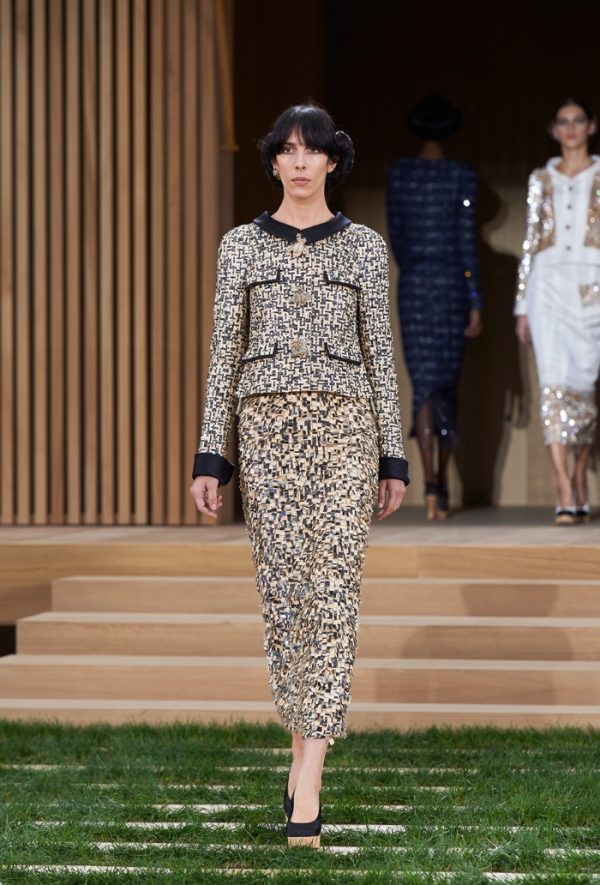 Chanel Spring 2016 Haute Couture