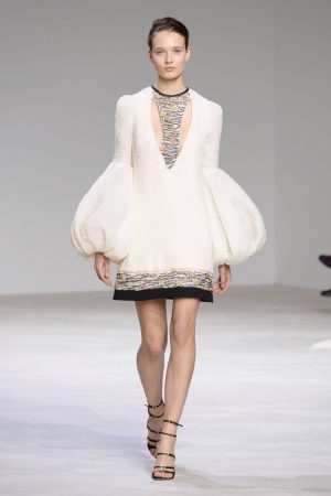 Giambattista Valli Spring 2016 Haute Couture