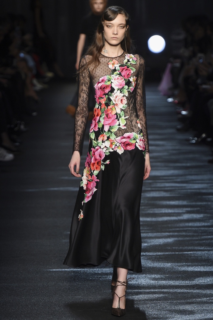 Blumarine-2016-Fall-Winter-Runway39