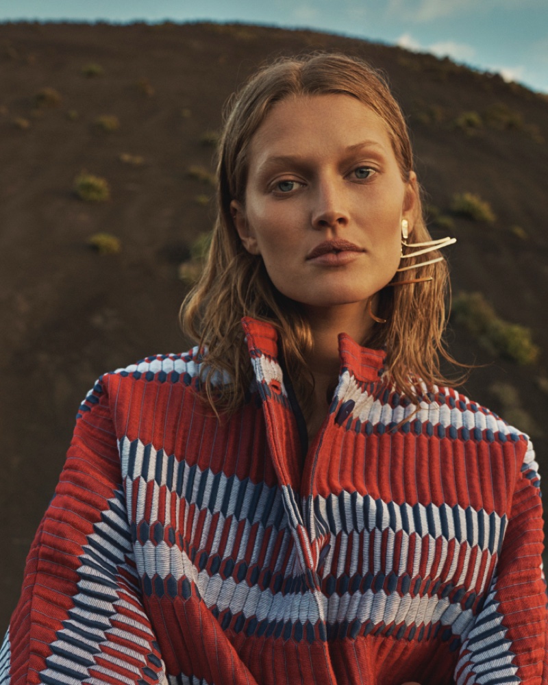 Toni Garrn Models Modern Looks for L'Express Styles ...