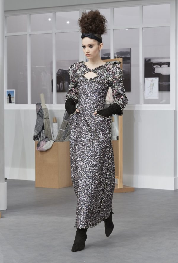 Chanel Fall 2016 Haute Couture Runway