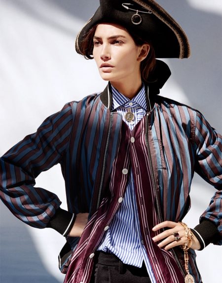 Lily Aldridge Channels Elizabethan Style in Burberry for Harper's ...