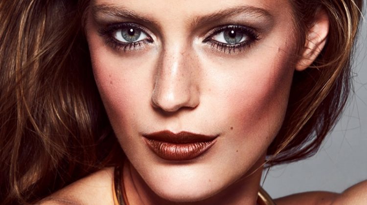 Esther Heesch stars in a beauty editorial for ELLE Sweden