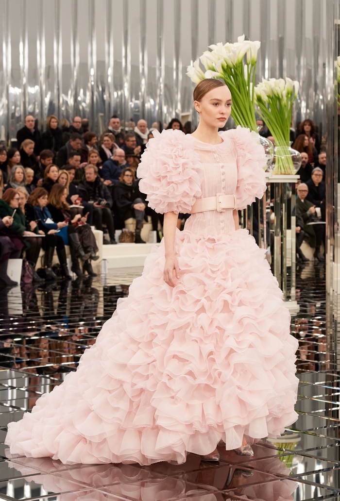 haute couture chanel runway