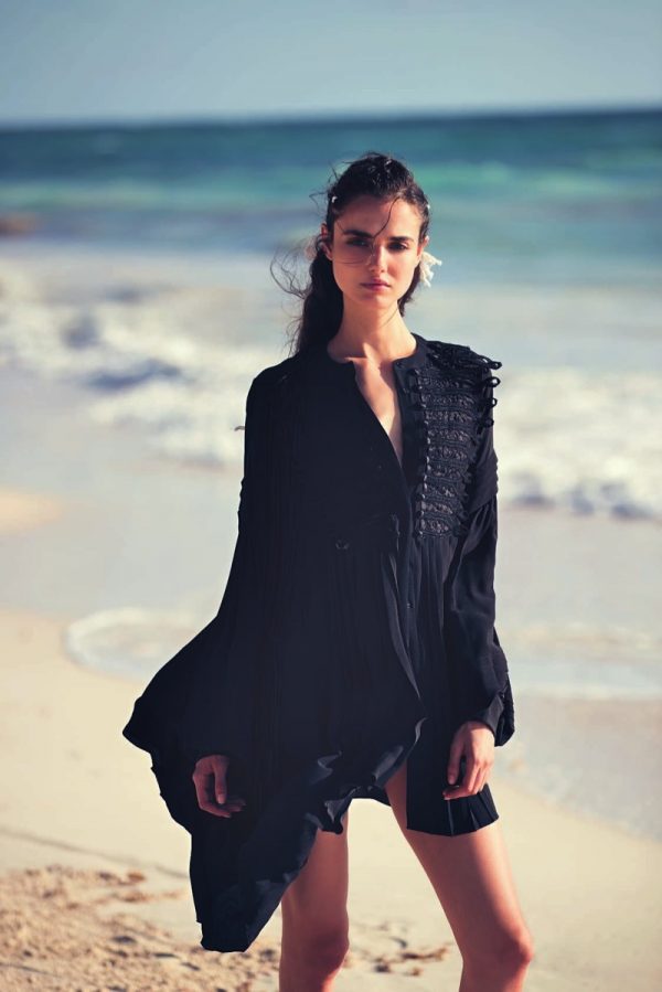 Blanca Padilla Wears Effortless Beach Styles for Marie Claire Italy ...