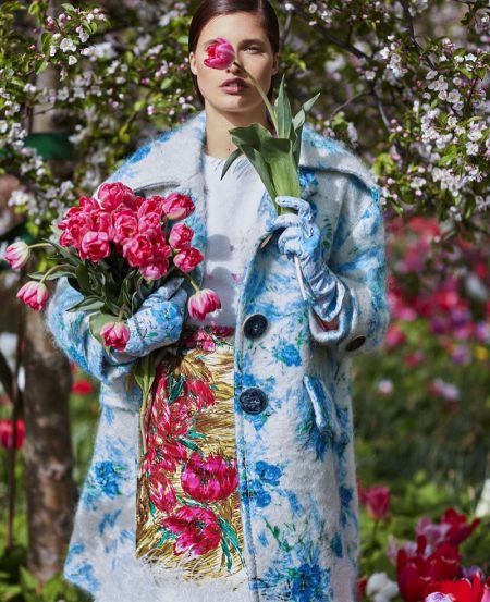 Julia Van Os Poses in Vibrant Blooms for Harper's Bazaar