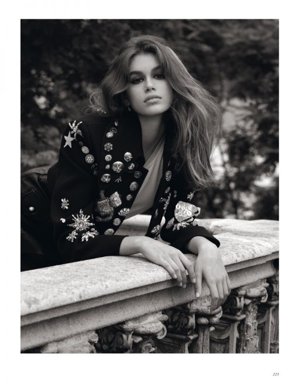 Kaia Gerber Covers Up In Fall Outerwear For Vogue Uk Fashion Gone Rogue