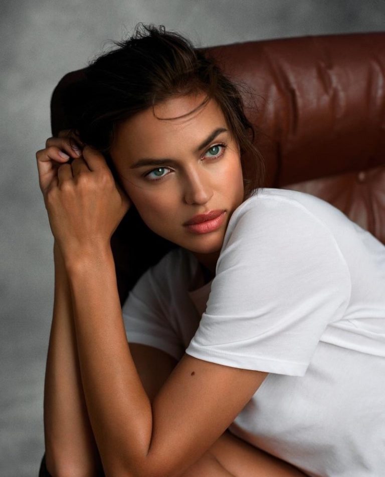 Irina Shayk Is A Natural Beauty In Intimissimi Every Wear Book Fashion Gone Rogue 