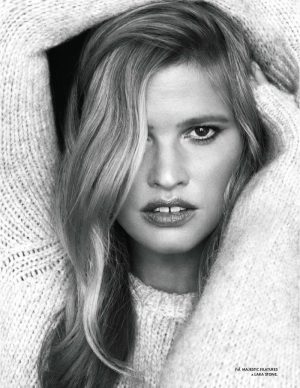 Lara Stone | ELLE France | 2018 Cover | Weekend Fashion Editorial